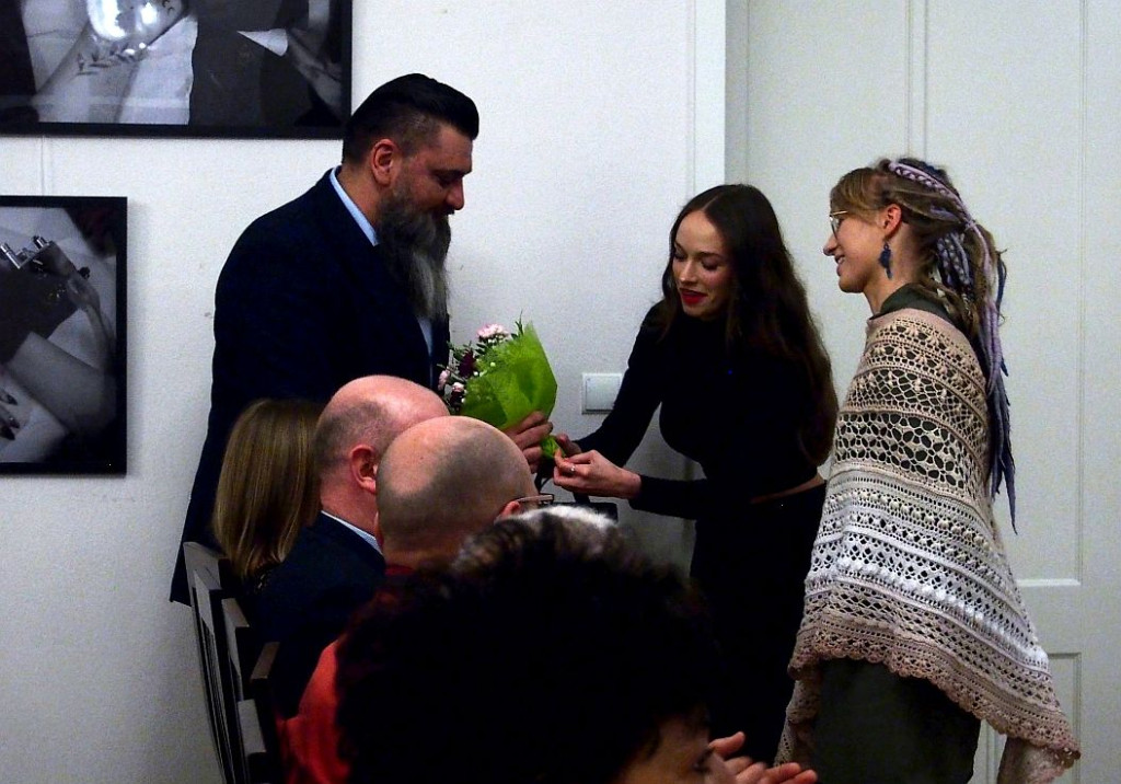 Wernisaż uczniów Plastyka w CEKUŚ