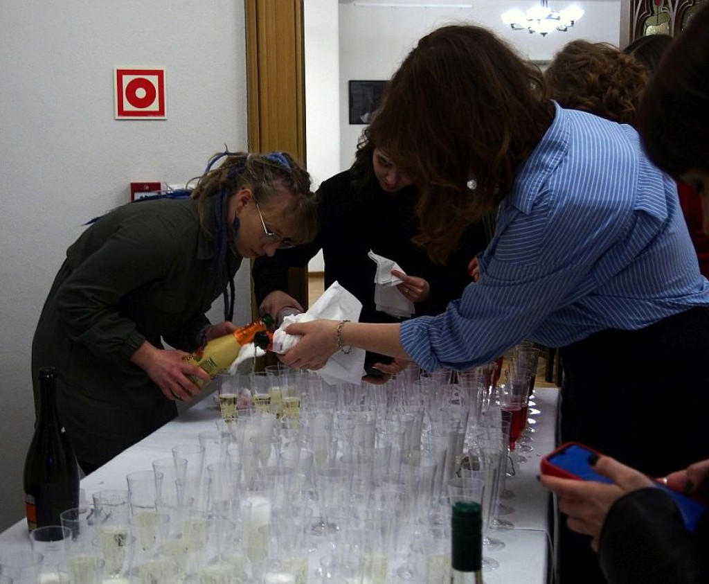 Wernisaż uczniów Plastyka w CEKUŚ