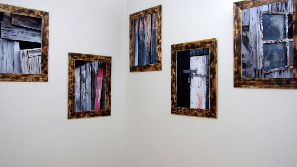 Wernisaż uczniów Plastyka w CEKUŚ