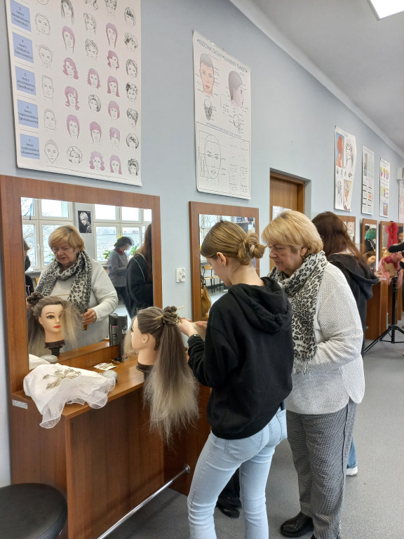 Konkurs fryzjerski w Zespole Szkół Techniczno-Zawodowych