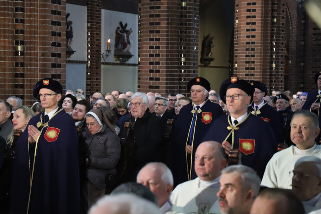 Diecezja gliwicka ma nowego biskupa. Politycy na uroczystości