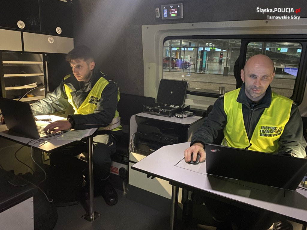 Katowice Airport. Służby mundurowe w akcji