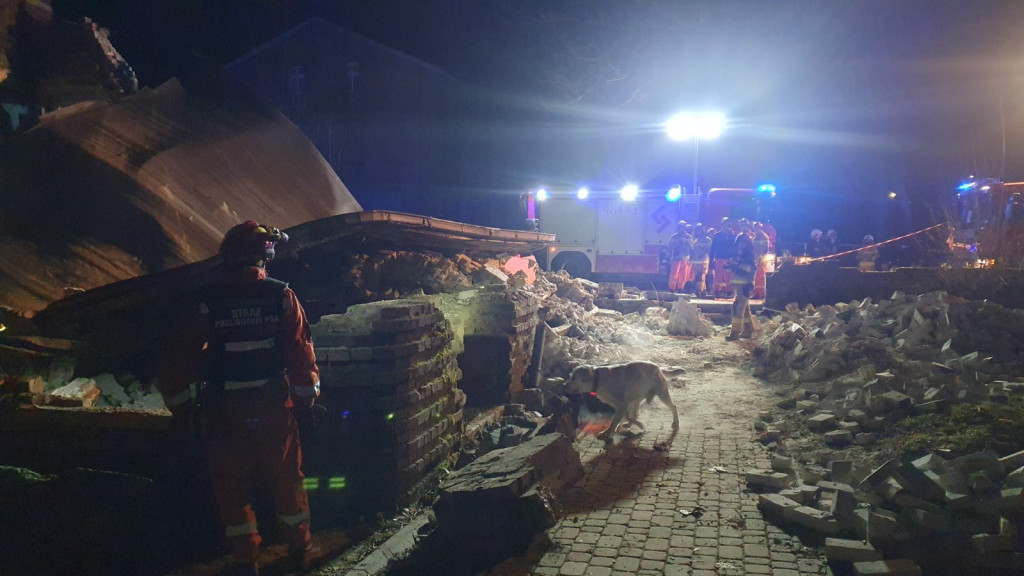 Bytom. Zawaliła się część kamienicy, przeszukiwano gruzowisko