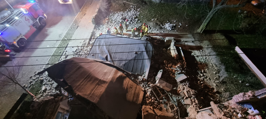 Bytom. Zawaliła się część kamienicy, przeszukiwano gruzowisko