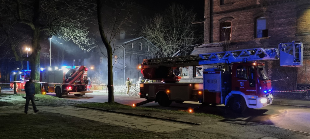 Bytom. Zawaliła się część kamienicy, przeszukiwano gruzowisko