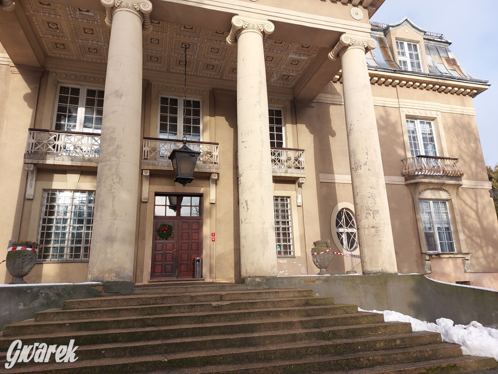 Czy pałac w Łubiu znajdzie nabywcę?