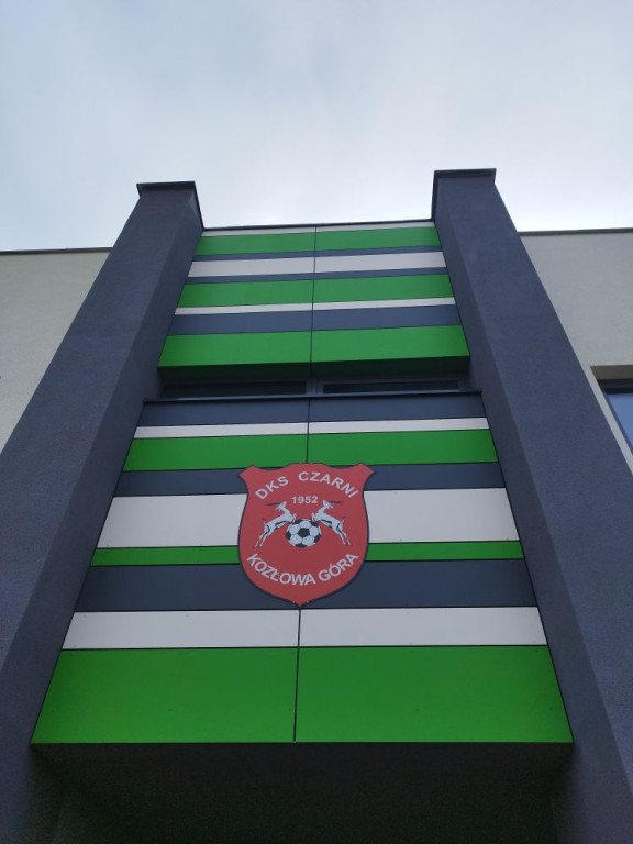 Klubowy budynek zbudowano od zera