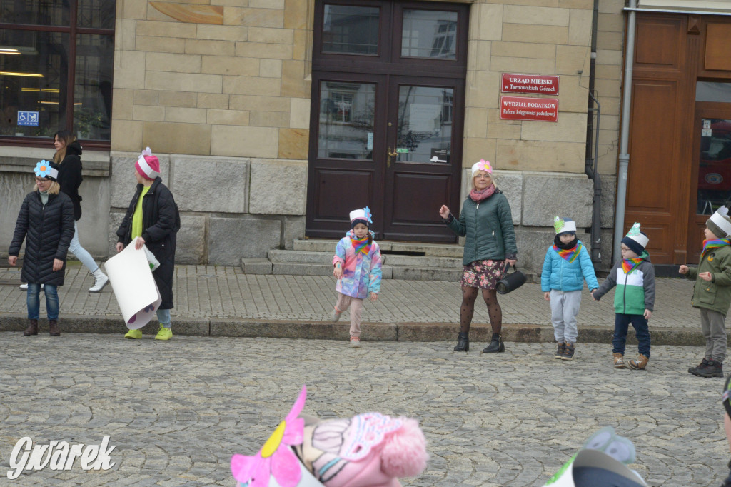 Tarnowskie Góry. Powitanie wiosny na rynku