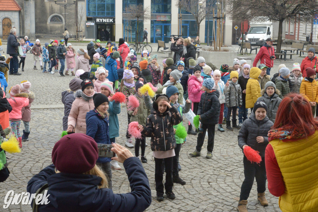 Tarnowskie Góry. Powitanie wiosny na rynku