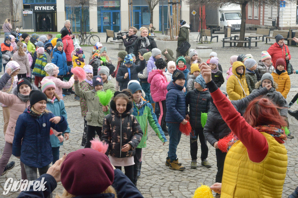 Tarnowskie Góry. Powitanie wiosny na rynku