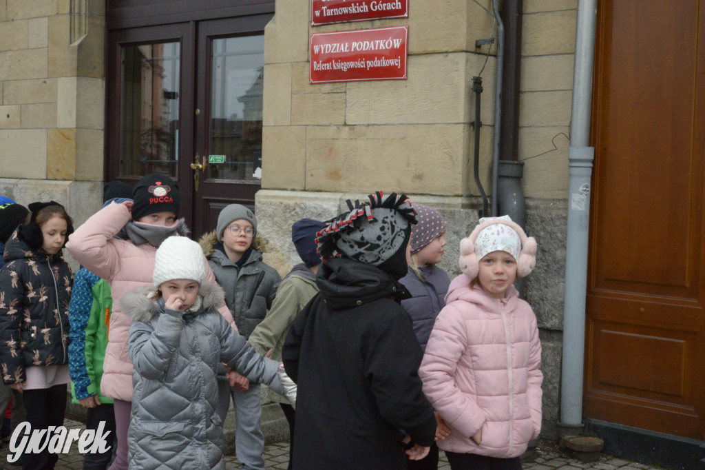 Tarnowskie Góry. Powitanie wiosny na rynku