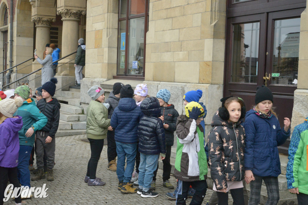 Tarnowskie Góry. Powitanie wiosny na rynku