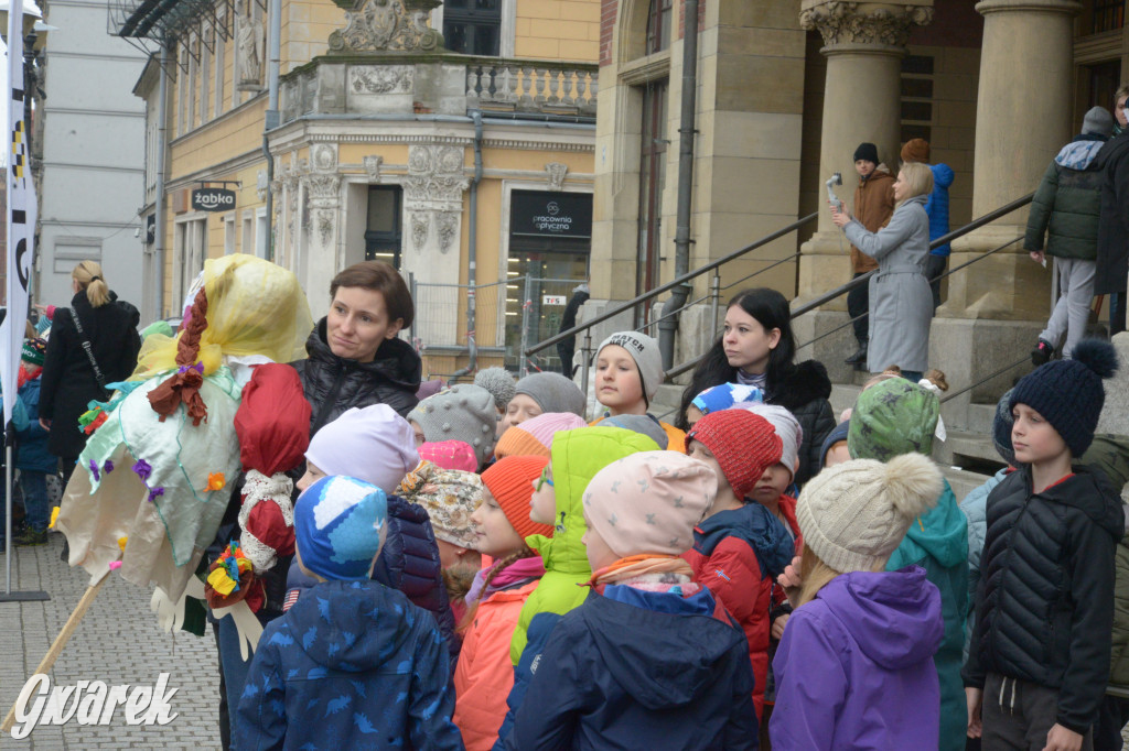 Tarnowskie Góry. Powitanie wiosny na rynku