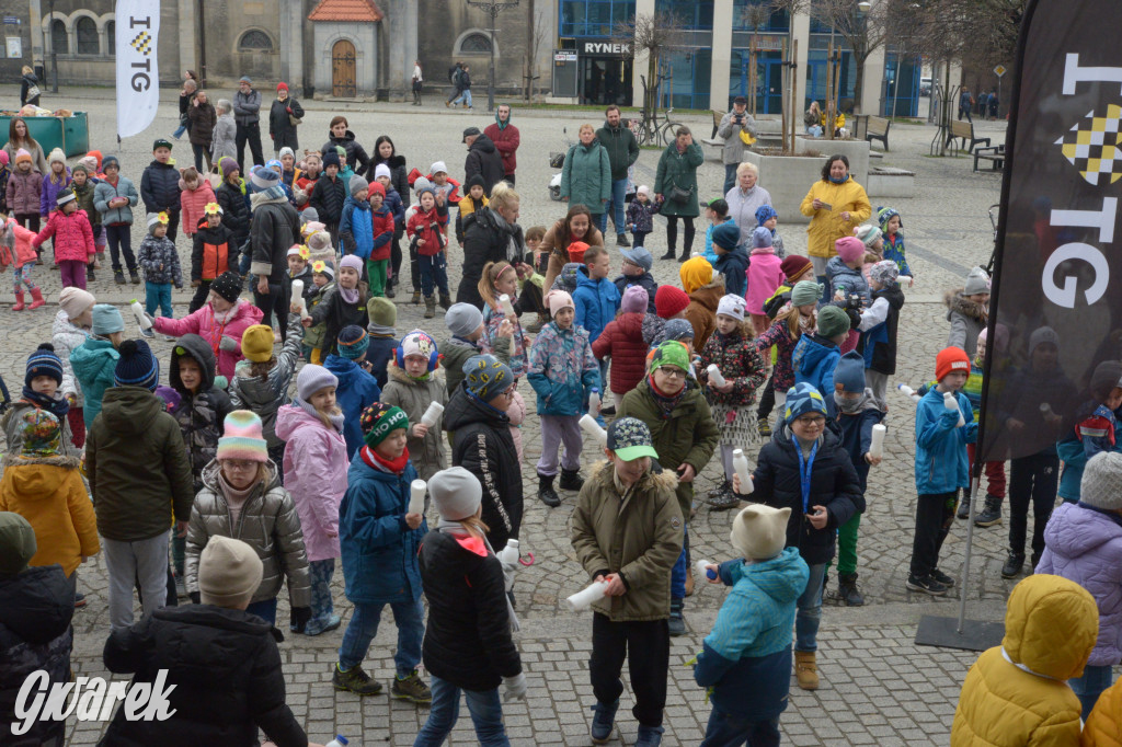 Tarnowskie Góry. Powitanie wiosny na rynku