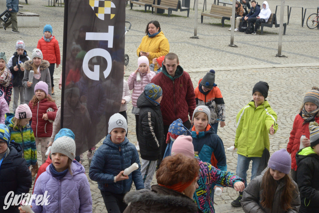 Tarnowskie Góry. Powitanie wiosny na rynku