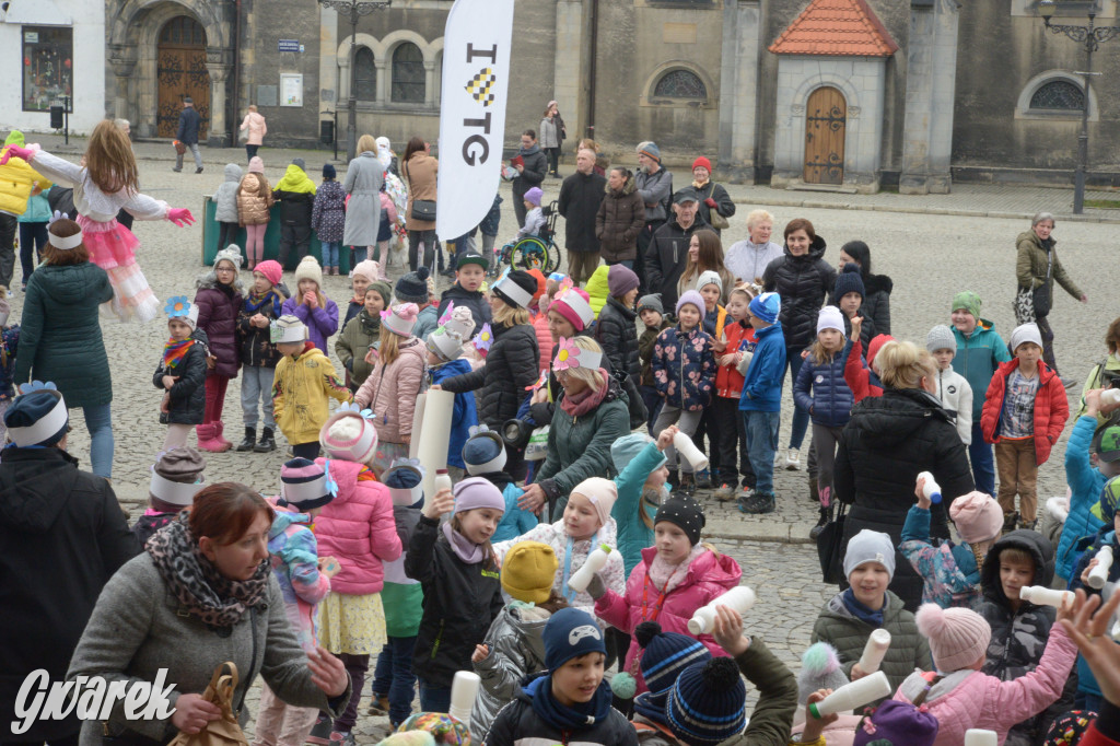 Tarnowskie Góry. Powitanie wiosny na rynku