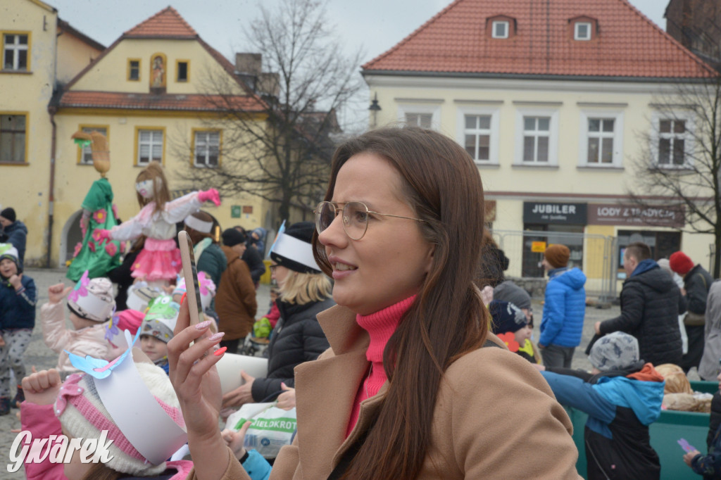Tarnowskie Góry. Powitanie wiosny na rynku