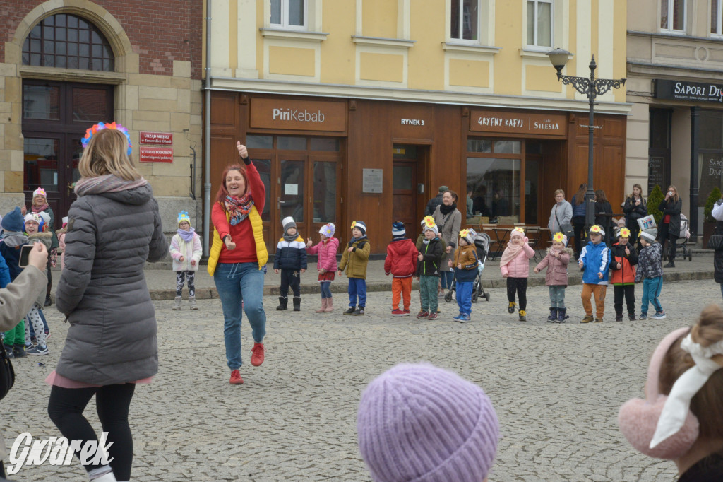 Tarnowskie Góry. Powitanie wiosny na rynku