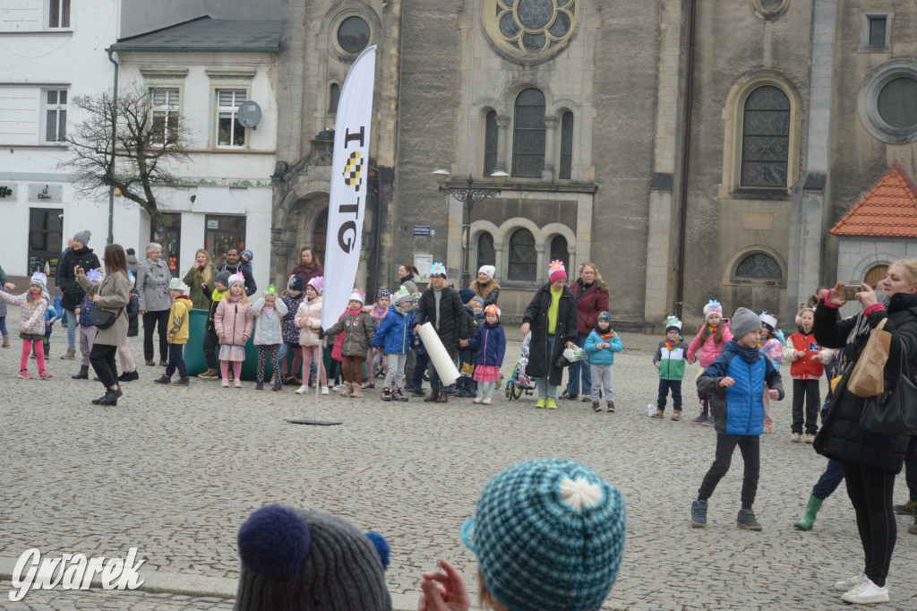 Tarnowskie Góry. Powitanie wiosny na rynku