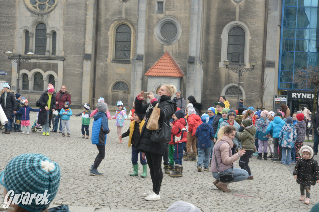Tarnowskie Góry. Powitanie wiosny na rynku