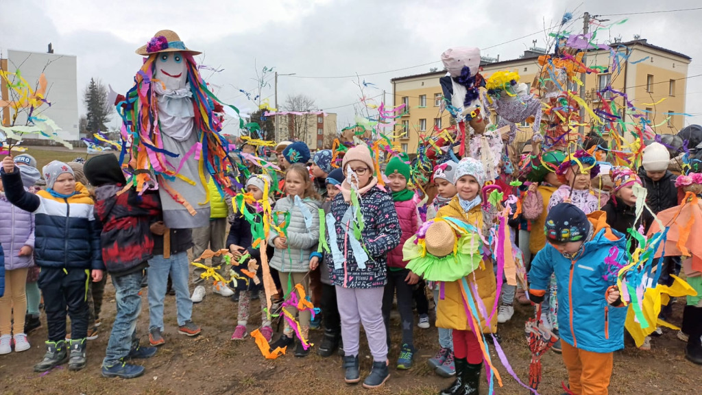 Radzionków. Pod okiem strażaków spalono marzanny