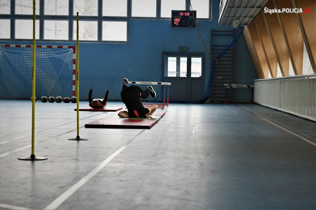 Test dla chętnych do pracy w policji