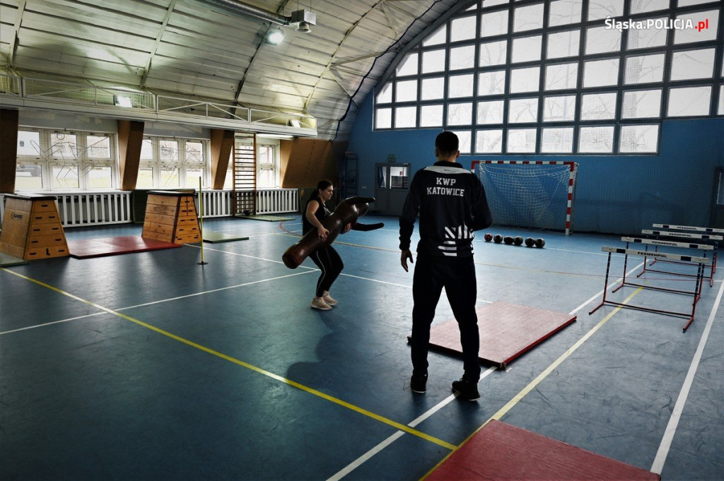 Test dla chętnych do pracy w policji