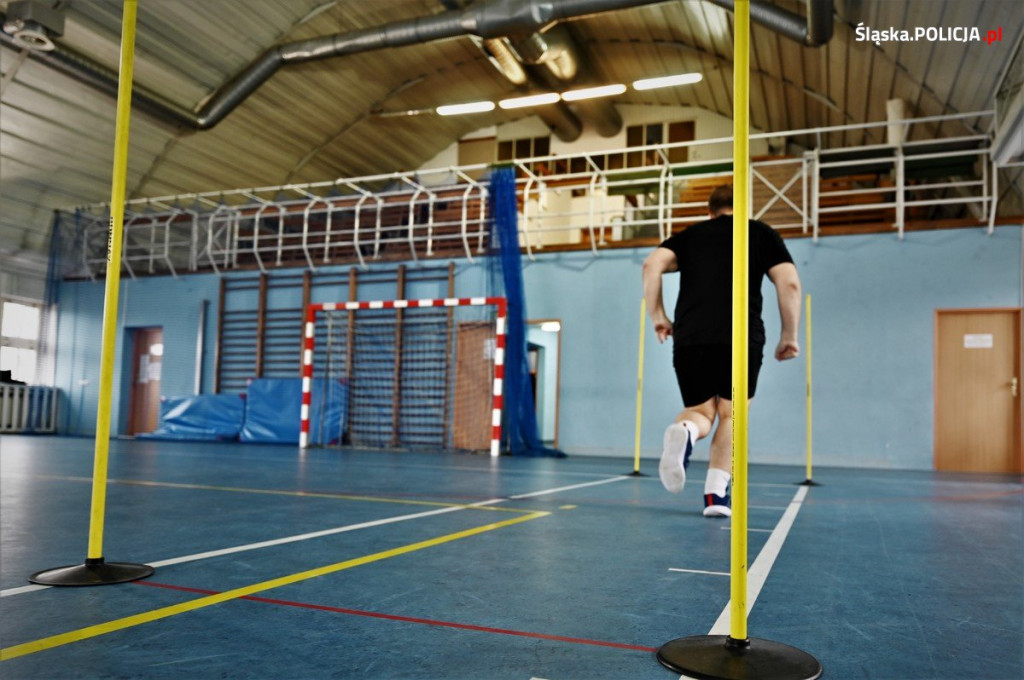 Test dla chętnych do pracy w policji
