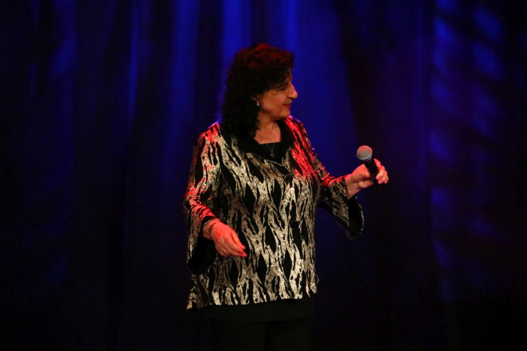 Koncert Eleni, Barbara Dziuk rozdawała statuetki