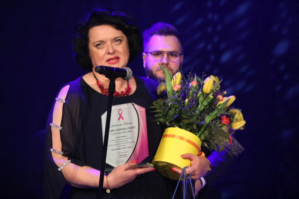 Koncert Eleni, Barbara Dziuk rozdawała statuetki