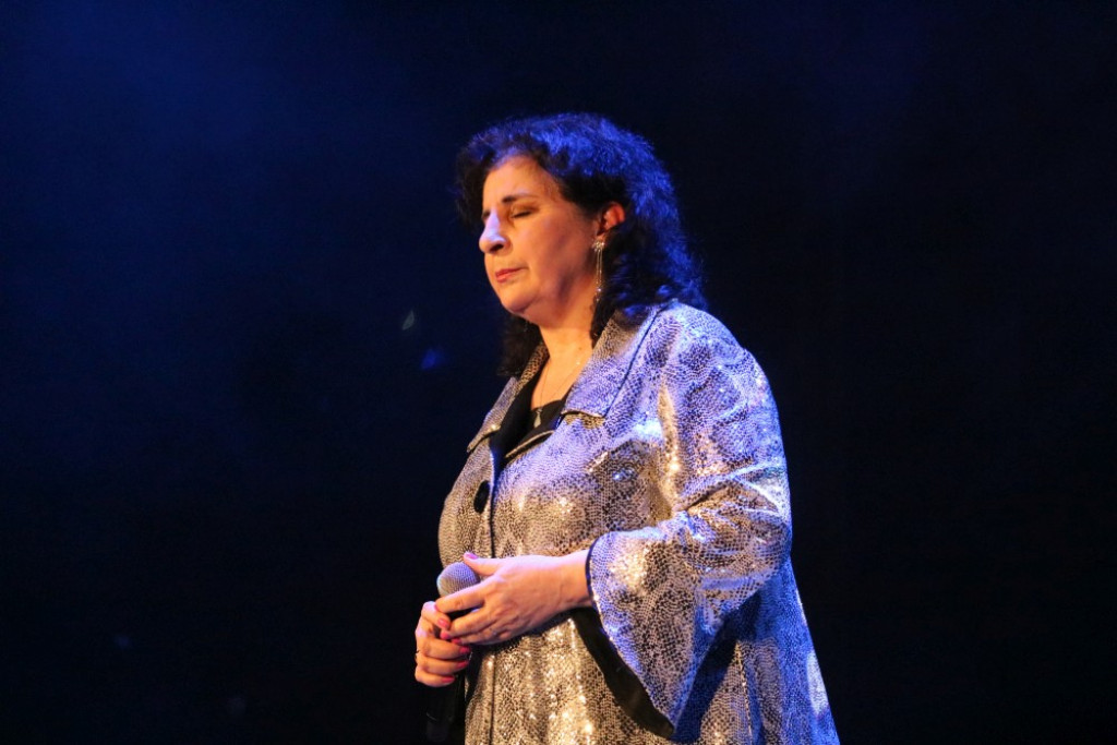 Koncert Eleni, Barbara Dziuk rozdawała statuetki