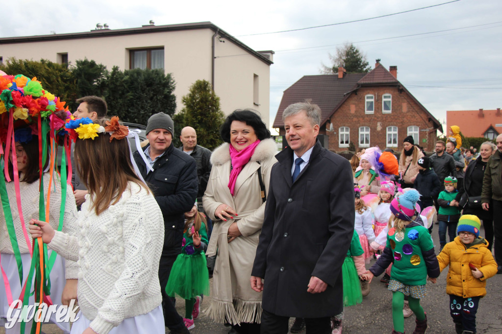 Topienie marzanny. Z pompą kultywują ten zwyczaj