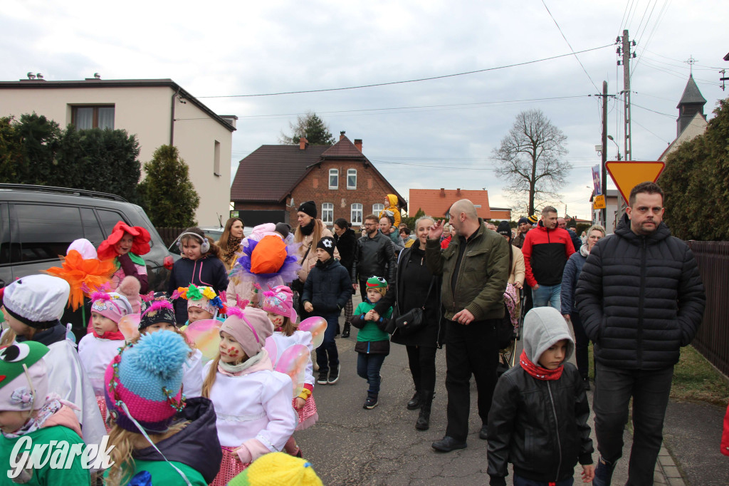 Topienie marzanny. Z pompą kultywują ten zwyczaj
