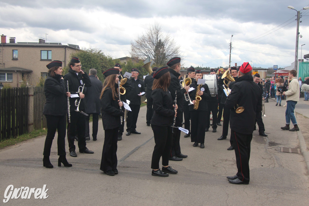 Topienie marzanny. Z pompą kultywują ten zwyczaj
