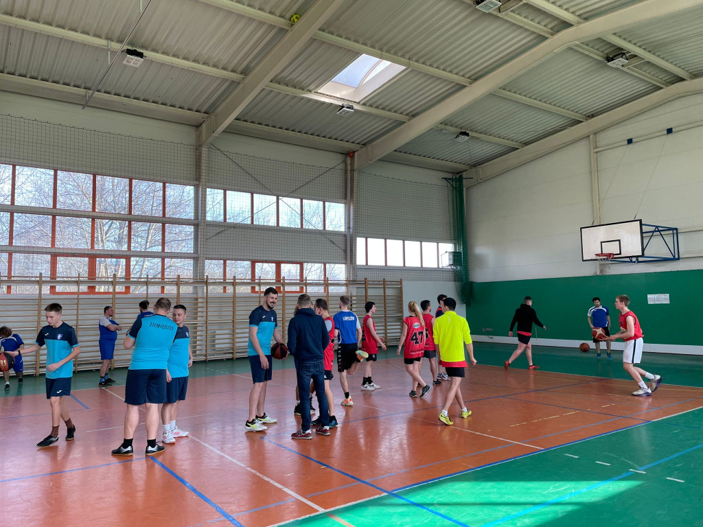 Laryszów najlepszy w koszykówce