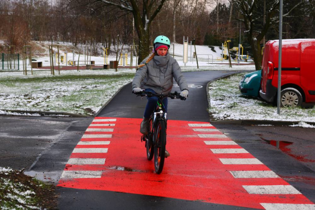Ustawka rowerzystów i biegaczy. Znakowanie rowerów