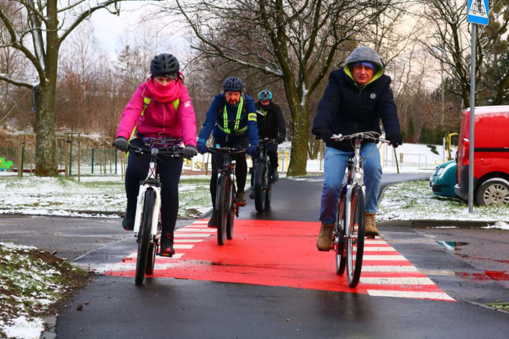 Ustawka rowerzystów i biegaczy. Znakowanie rowerów