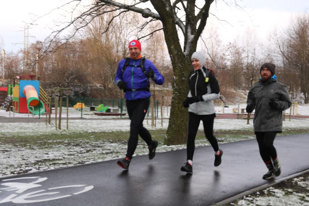 Ustawka rowerzystów i biegaczy. Znakowanie rowerów