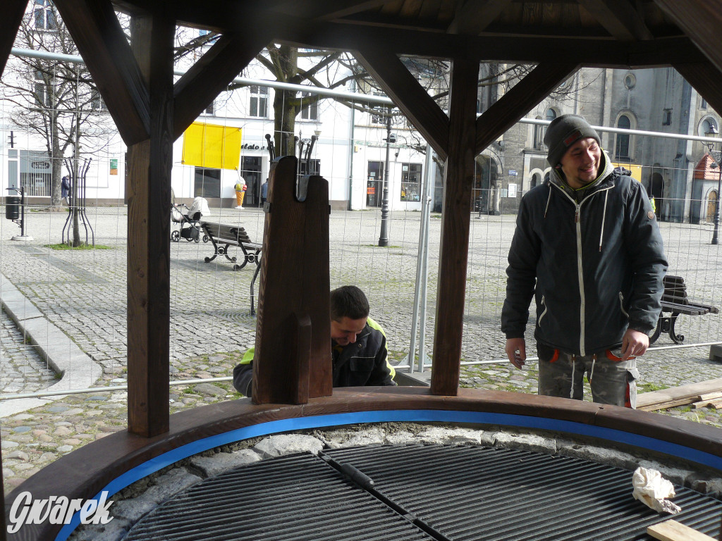 Tarnowskie Góry. Studnia wróciła na rynek