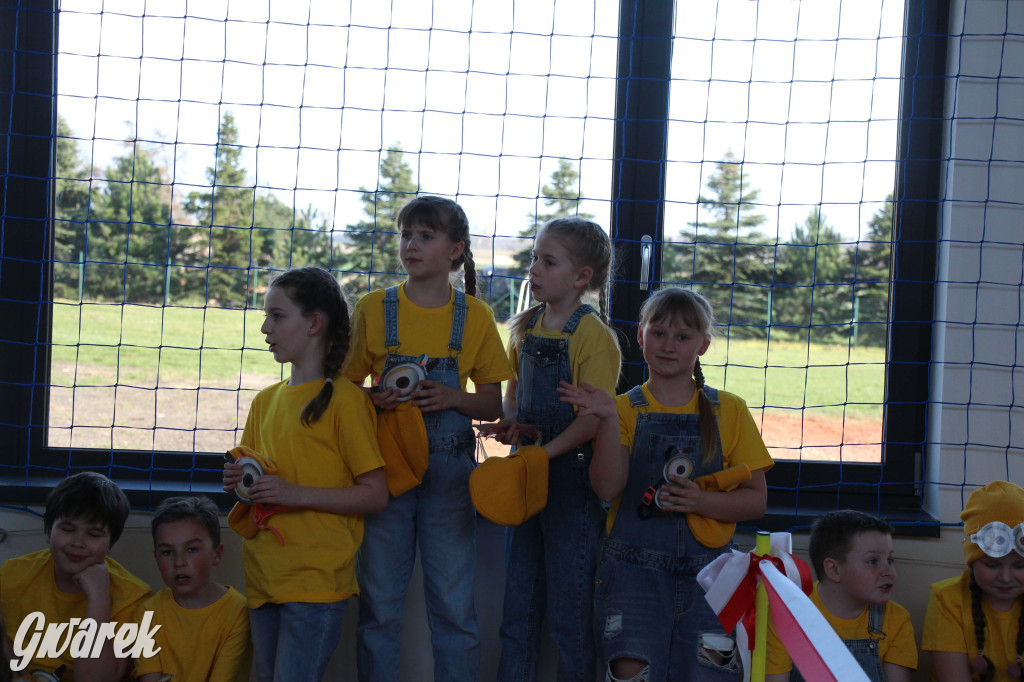 Tłumy na otwarciu sali gimnastycznej. Wielka chwila dla miejscowości