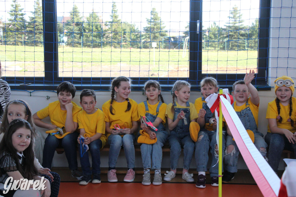 Tłumy na otwarciu sali gimnastycznej. Wielka chwila dla miejscowości