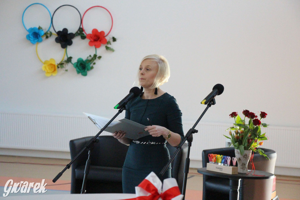 Tłumy na otwarciu sali gimnastycznej. Wielka chwila dla miejscowości