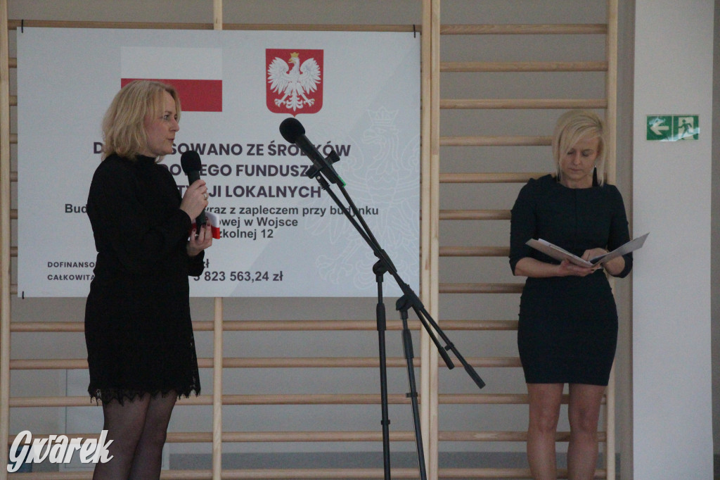 Tłumy na otwarciu sali gimnastycznej. Wielka chwila dla miejscowości