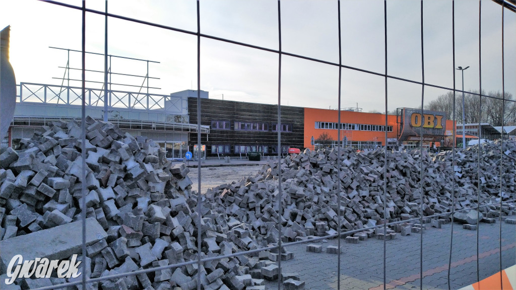 Rozbiórka w Bytomiu. Co z halą po Tesco w Tarnowskich Górach?