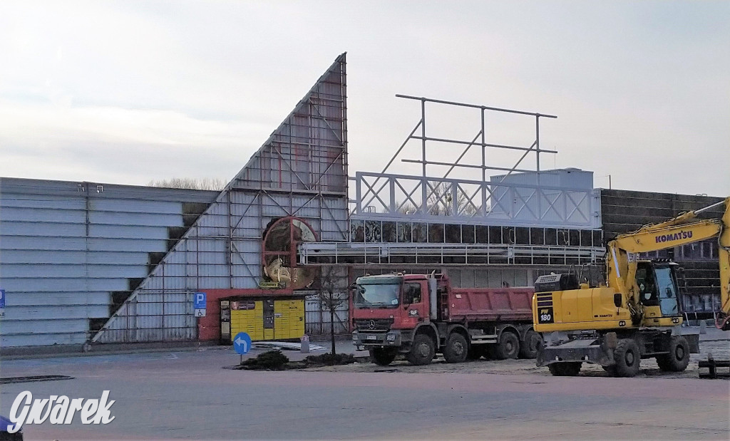 Rozbiórka w Bytomiu. Co z halą po Tesco w Tarnowskich Górach?
