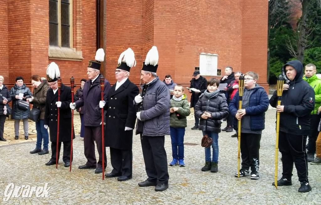 Radzionków. Droga Krzyżowa ulicami miasta