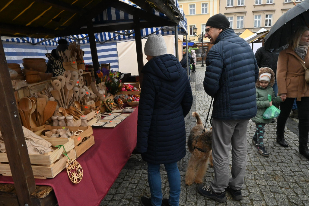 Jarmark w okienkach pogodowych