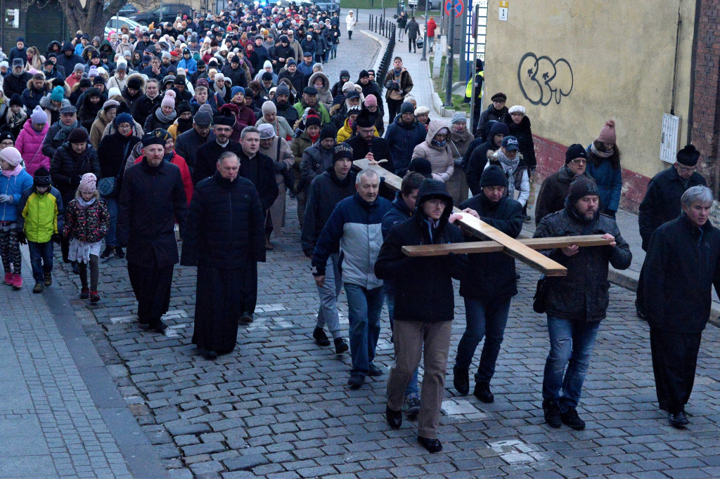 Tarnowskie Góry. Droga Krzyżowa ulicami miasta