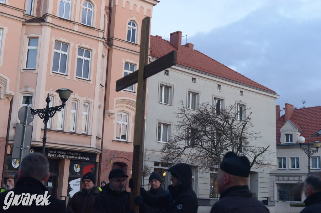 Tarnowskie Góry. Droga Krzyżowa ulicami miasta