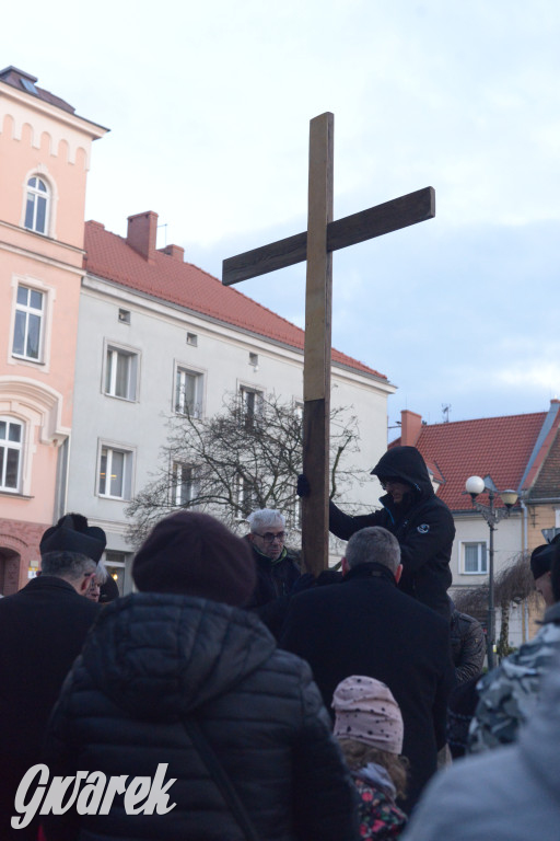 Tarnowskie Góry. Droga Krzyżowa ulicami miasta